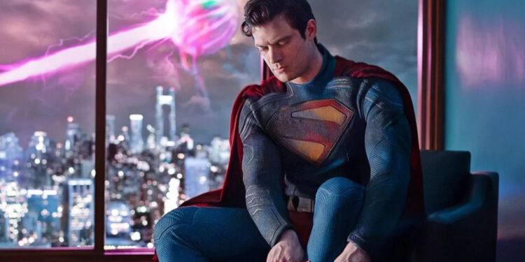 JAMES GUNN NO DESCARTA REALIZAR RESHOOTS EN 'SUPERMAN: LEGACY' TRAS PRIMERAS PROYECCIONES 1 JAMES GUNN NO DESCARTA REALIZAR RESHOOTS EN ‘SUPERMAN: LEGACY’ TRAS PRIMERAS PROYECCIONES