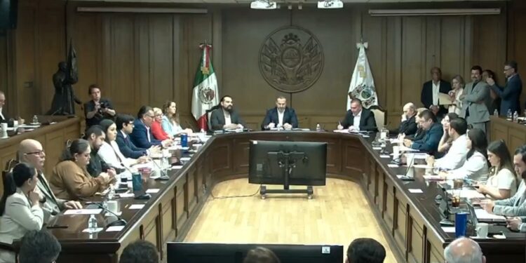 BUSCA MONTERREY BAJAR TIEMPOS DE RESPUESTA A LOS PERMISOS DE CONSTRUCCIÓN. 1 BUSCA MONTERREY BAJAR TIEMPOS DE RESPUESTA A LOS PERMISOS DE CONSTRUCCIÓN.