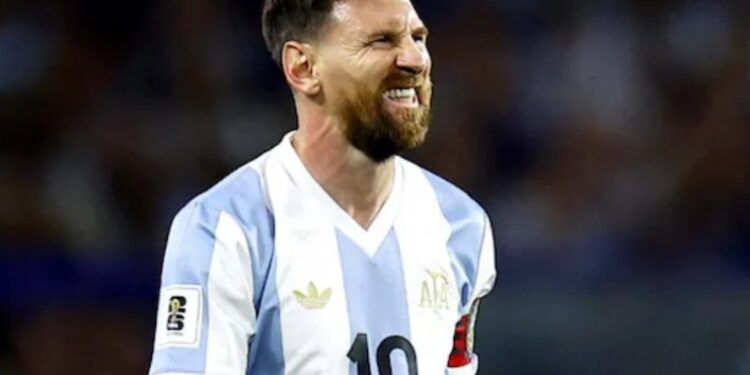 MESSI SE LESIONA Y NO ESTARÁ CON ARGENTINA ANTE BRASIL Y URUGUAY 1 MESSI SE LESIONA Y NO ESTARÁ CON ARGENTINA ANTE BRASIL Y URUGUAY