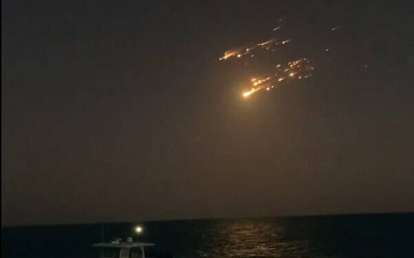 STARSHIP EXPLOTA EN PLENO VUELO DURANTE PRUEBA DE SPACEX 1 STARSHIP EXPLOTA EN PLENO VUELO DURANTE PRUEBA DE SPACEX