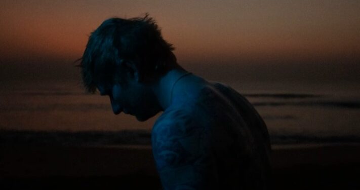 ED SHEERAN SORPRENDE A SUS FANS CON ‘AZIZAM’, UNA CANCIÓN DEDICADA A SU ESPOSA