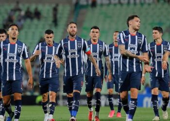 PAPELÓN Y ADIÓS ‘CONCA’, RAYADOS EMPATA CON VANCOUVER EN TORREÓN Y QUEDA ELIMINADO DEL TORNEO.