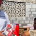 ALCALDE DE REYNOSA REPARTE DORITOS Y COCAS A DAMNIFICADOS POR INUNDACIONES; 'NO SOY DIOS' RESPONDE CARLOS PEÑA ORTIZ ANTE SOLICITUDES DE APOYO. 7 ALCALDE DE REYNOSA REPARTE DORITOS Y COCAS A DAMNIFICADOS POR INUNDACIONES; ‘NO SOY DIOS’ RESPONDE CARLOS PEÑA ORTIZ ANTE SOLICITUDES DE APOYO.