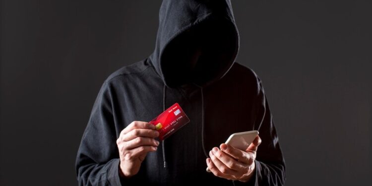ALERTAN SOBRE NUEVA OLA DE FRAUDES POR SMS EN IPHONE Y ANDROID 1 ALERTAN SOBRE NUEVA OLA DE FRAUDES POR SMS EN IPHONE Y ANDROID