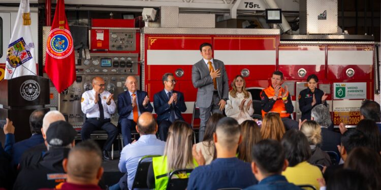 ANUNCIA SAMUEL $50 MILLONES PARA BOMBEROS. 1 ANUNCIA SAMUEL $50 MILLONES PARA BOMBEROS.