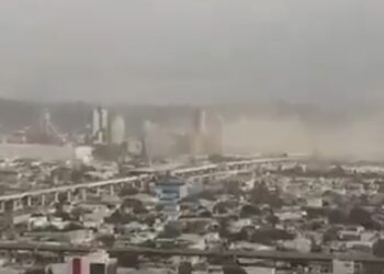 A SACAR EL CUBREBOCAS; ALERTAN POR ‘POLVO FUGITIVO’, FUERTES VIENTOS Y MALA CALIDAD DEL AIRE EN EL ÁREA METROPOLITANA. 