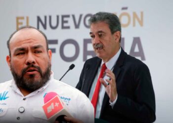 PIDE PAN COMPARECENCIA DE HERNÁN VILLARREAL ANTE CONGRESO LOCAL; SOLICITA POLICARPO ACLARAR INCREMENTO EN TIEMPOS DE TRASLADOS REPORTADO POR CÓMO VAMOS. 5 PIDE PAN COMPARECENCIA DE HERNÁN VILLARREAL ANTE CONGRESO LOCAL; SOLICITA POLICARPO ACLARAR INCREMENTO EN TIEMPOS DE TRASLADOS REPORTADO POR CÓMO VAMOS.