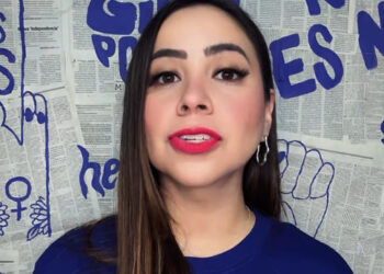 FUNAN A DIPUTADA PANISTA DE MARCHA DEL 8M; CONDENAN COLECTIVOS ASISTENCIA DE LILIA OLIVARES CON PROPAGANDA PERSONAL