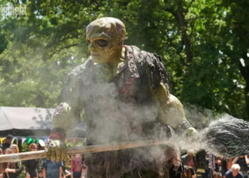 EL REBOOT DE ‘THE TOXIC AVENGER’ CONQUISTA A LA CRÍTICA Y SUPERA A LA ORIGINAL