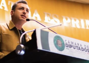 COLOSIO PROPONE AMPLIAR A 4 AÑOS PERÍODO DE ALCALDES.