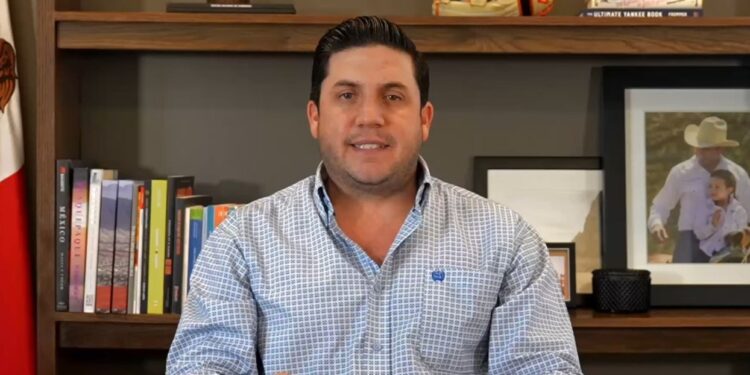 DESTACA RAÚL CANTÚ DE LA GARZA VENTAJAS DE INVERTIR EN SALINAS VICTORIA ANTE NUEVA POLÍTICA ARANCELARIA. 1 DESTACA RAÚL CANTÚ DE LA GARZA VENTAJAS DE INVERTIR EN SALINAS VICTORIA ANTE NUEVA POLÍTICA ARANCELARIA.