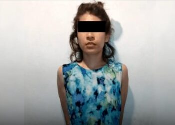 ‘LE REGALO AL NIÑO’; DETIENEN A MUJER INTOXICADA POR INTENTAR ABANDONAR A SU HIJO DE 2 AÑOS, EN GUADALUPE.