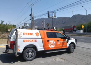 ALERTAN POR FUERTES VIENTOS Y LLUVIAS EN NUEVO LEÓN.