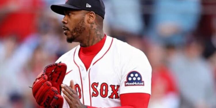 AROLDIS CHAPMAN ROMPE RÉCORD EN SEIS EQUIPOS DIFERENTES 1 AROLDIS CHAPMAN ROMPE RÉCORD EN SEIS EQUIPOS DIFERENTES
