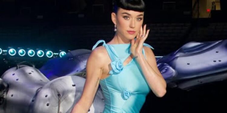 KATY PERRY CANCELA EN GUADALAJARA; FALLAS DE SEGURIDAD OBLIGAN A SUSPENDER EVENTOS