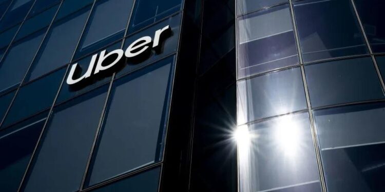 UBER EN PROBLEMAS LEGALES; DEMANDADA POR INSCRIBIR USUARIOS SIN CONSENTIMIENTO 1 UBER EN PROBLEMAS LEGALES; DEMANDADA POR INSCRIBIR USUARIOS SIN CONSENTIMIENTO