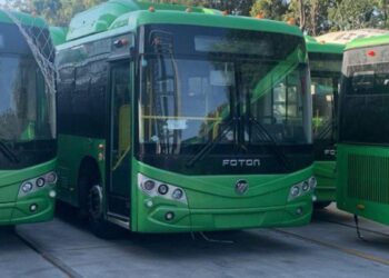 ANUNCIA SAMUEL LLEGADA DE MIL 500 NUEVOS CAMIONES.