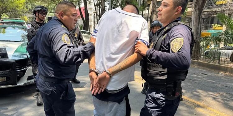 FRACASA ASALTO MILLONARIO EN JOYERÍA DE CDMX 1 FRACASA ASALTO MILLONARIO EN JOYERÍA DE CDMX