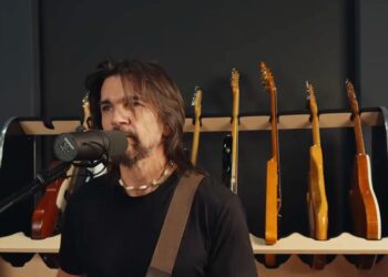 JUANES REINVENTA EL ROMANCE CON “UNA NOCHE CONTIGO”