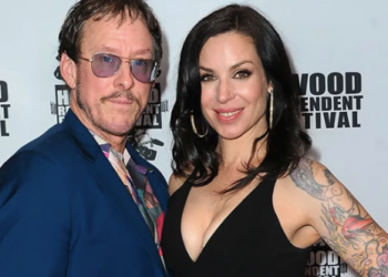 ESPOSA DE BAJISTA DE WEEZER, ACUSADA DE INTENTO DE HOMICIDIO