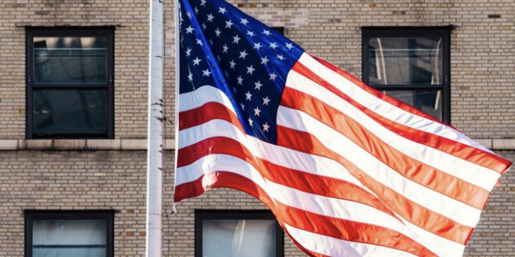 TRUMP PODRÁ USAR LEY DE 1798 PARA DEPORTAR MIGRANTES 1 TRUMP PODRÁ USAR LEY DE 1798 PARA DEPORTAR MIGRANTES