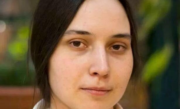 CIENTÍFICA DE HARVARD DETENIDA POR ICE POR TRANSPORTAR MUESTRAS BIOLÓGICAS 1 CIENTÍFICA DE HARVARD DETENIDA POR ICE POR TRANSPORTAR MUESTRAS BIOLÓGICAS