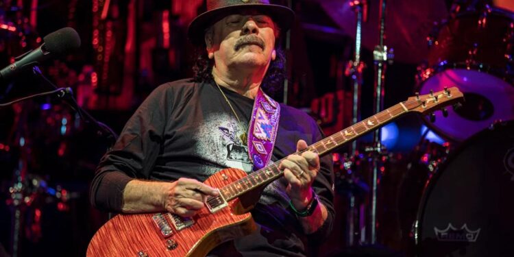 CARLOS SANTANA ES HOSPITALIZADO ANTES DE UN CONCIERTO 1 CARLOS SANTANA ES HOSPITALIZADO ANTES DE UN CONCIERTO