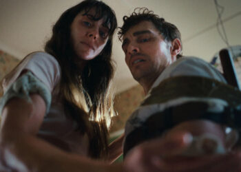 “TOGETHER”: UNA NUEVA PERSPECTIVA DEL TERROR CORPORAL CON DAVE FRANCO Y ALISON BRIE