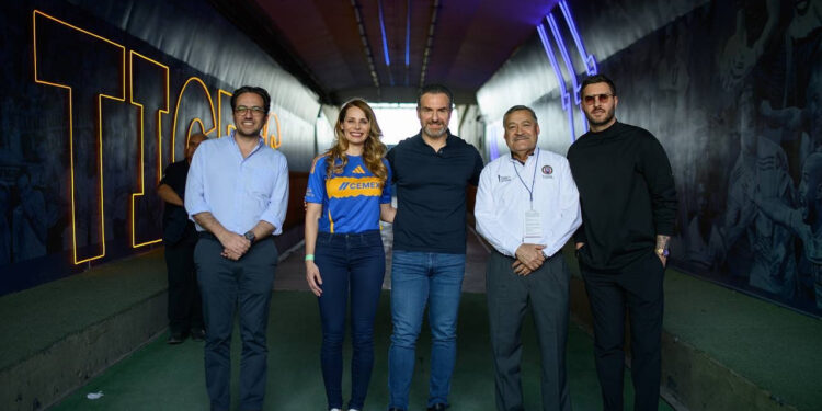 DA ADRIÁN TRÁMITE A SUBDIVISIÓN DE TERRENO PARA NUEVO ESTADIO DE TIGRES 1 DA ADRIÁN TRÁMITE A SUBDIVISIÓN DE TERRENO PARA NUEVO ESTADIO DE TIGRES