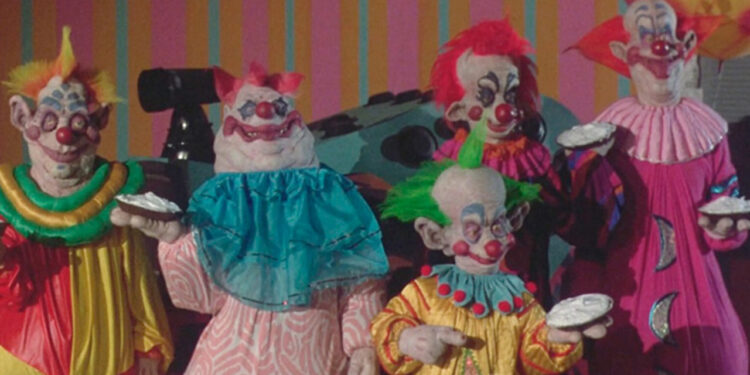 RYAN GOSLING PRODUCIRÁ EL REMAKE DE LOS PAYASOS ASESINOS DEL ESPACIO EXTERIOR