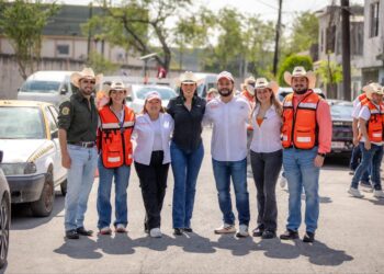 LLEGA ‘ARRÁNCATE X NUEVO LEÓN’ A SAN NICOLÁS; ENTREGA CODETUR TARJETAS TURÍSTICAS CASA POR CASA LUEGO QUE MUNICIPIO RECHAZA MÓDULOS EN ESPACIOS PÚBLICOS