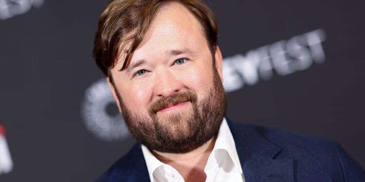 HALEY JOEL OSMENT, ACTOR DE "EL SEXTO SENTIDO", FUE ARRESTADO EN CALIFORNIA 1 HALEY JOEL OSMENT, ACTOR DE “EL SEXTO SENTIDO”, FUE ARRESTADO EN CALIFORNIA