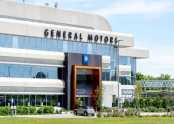 GENERAL MOTORS AJUSTA EXPECTATIVAS PARA 2025