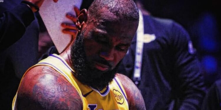 LEBRON PIENSA EN EL RETIRO TRAS CAÍDA DE LOS LAKERS 1 LEBRON PIENSA EN EL RETIRO TRAS CAÍDA DE LOS LAKERS