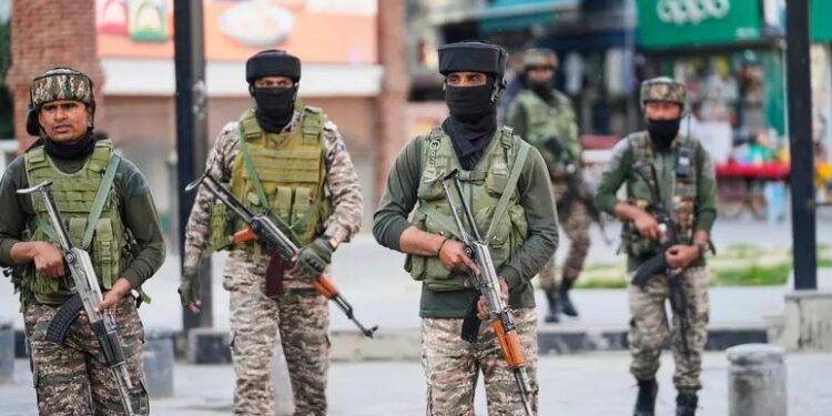 NUEVA DELHI LANZA ADVERTENCIA DIRECTA A PAKISTÁN EN MEDIO DE TENSIÓN MILITAR 1 NUEVA DELHI LANZA ADVERTENCIA DIRECTA A PAKISTÁN EN MEDIO DE TENSIÓN MILITAR