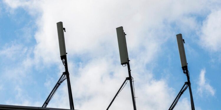 APPLE CANCELA SU PROYECTO DE INTERNET SATELITAL PARA EVITAR CONFLICTOS CON OPERADORES 1 APPLE CANCELA SU PROYECTO DE INTERNET SATELITAL PARA EVITAR CONFLICTOS CON OPERADORES