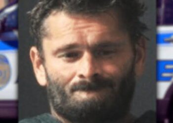 HORROR EN ALABAMA: HOMBRE COCINA A SU CHIHUAHUA POR LADRAR DEMASIADO