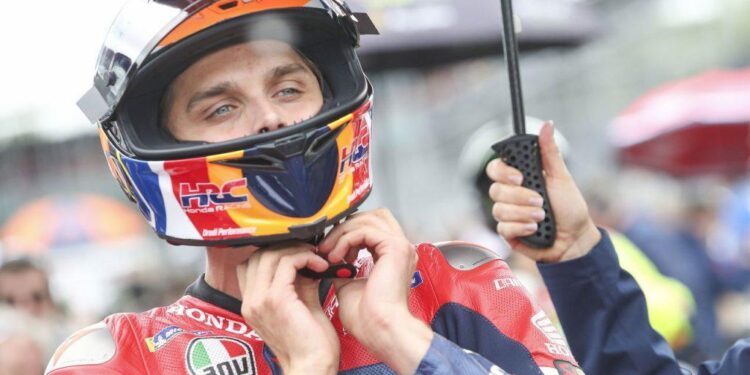 GRAVE ACCIDENTE DE LUCA MARINI EN SUZUKA 1 GRAVE ACCIDENTE DE LUCA MARINI EN SUZUKA