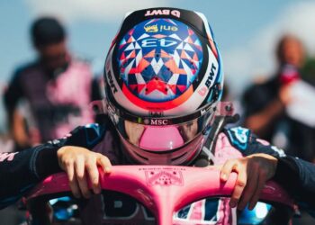 FRANCO COLAPINTO BUSCA REDENCIÓN EN BARCELONA