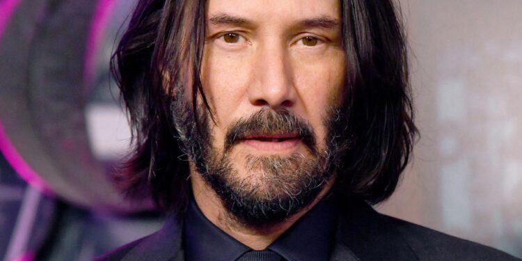 REEVES RECHAZA GUIÓN; NO QUIERE UN CONSTANTINE COMO JOHN WICK 1 REEVES RECHAZA GUIÓN; NO QUIERE UN CONSTANTINE COMO JOHN WICK