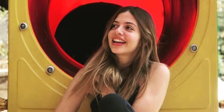 DANIELA PARRA RESPONDE A SU HERMANA: "SI ME DEMANDA, YO TAMBIÉN PUEDO HACERLO" 1 DANIELA PARRA RESPONDE A SU HERMANA: “SI ME DEMANDA, YO TAMBIÉN PUEDO HACERLO”