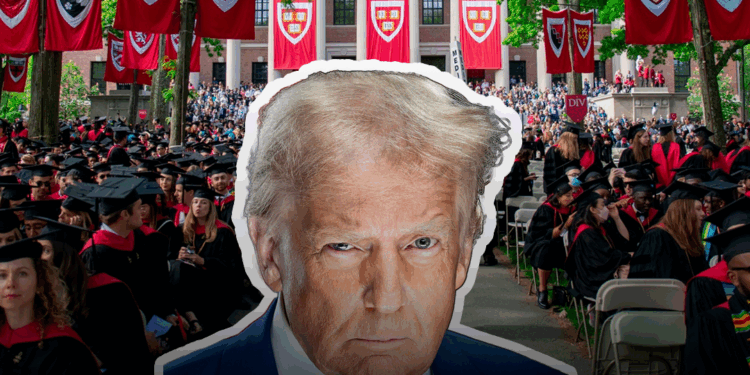 PROHÍBE TRUMP QUE EXTRANJEROS ESTUDIEN EN HARVARD