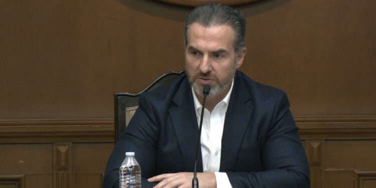 DESCARTA ADRIÁN ELIMINAR REQUISITO DE IMPACTO AMBIENTAL 1 DESCARTA ADRIÁN ELIMINAR REQUISITO DE IMPACTO AMBIENTAL