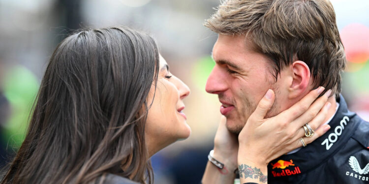 MAX VERSTAPPEN SE AUSENTA DE LA RUEDA DE PRENSA EN MIAMI POR NACIMIENTO DE SU BEBÉ 1 MAX VERSTAPPEN SE AUSENTA DE LA RUEDA DE PRENSA EN MIAMI POR NACIMIENTO DE SU BEBÉ