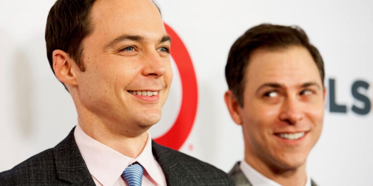 CHUCK LORRE ADMITE QUE HIZO QUE JIM PARSONS CARGARA CON LA CULPA DEL FINAL DE THE BIG BANG THEORY