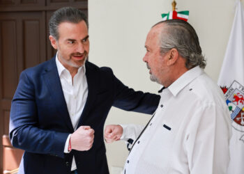 ACUERDAN INICIAR PRIMERA INTERCONEXIÓN MONTERREY SAN PEDRO EN AGOSTO; SE REÚNEN ADRIÁN Y MAURICIO CON HERNÁN VILLARREAL 4 ACUERDAN INICIAR PRIMERA INTERCONEXIÓN MONTERREY SAN PEDRO EN AGOSTO; SE REÚNEN ADRIÁN Y MAURICIO CON HERNÁN VILLARREAL