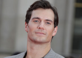 REBOOT DE LOS INMORTALES CON HENRY CAVILL ARRANCARÁ SU RODAJE EN OTOÑO BAJO LA DIRECCIÓN DE CHAD STAHELSKI