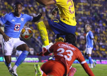 VA AMÉRICA POR EL TETRA; VENCEN ÁGUILAS AL CRUZ AZUL Y VAN POR HAZAÑA VS. TOLUCA