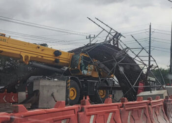 COLAPSA COLUMNA DE ACERO EN OBRAS DE LÍNEA 6 DEL METRO; NO HAY LESIONADOS