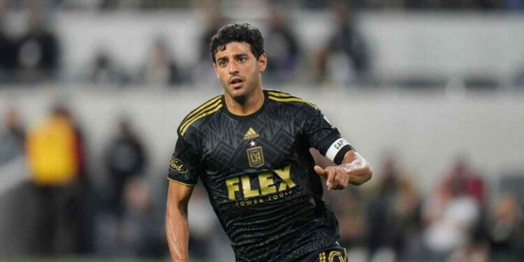 CARLOS VELA SE RETIRA DEL FUTBOL Y SE CONVIERTE EN EMBAJADOR DEL LAFC 1 AP